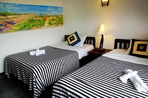 Uncle Sam Villa