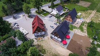 Rustic Lodge Plitvice