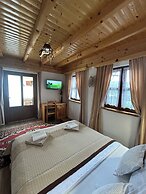 Rustic Lodge Plitvice