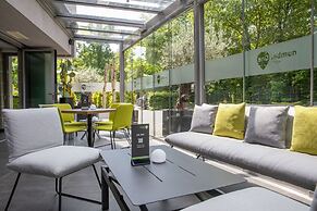 numberOne Hotel