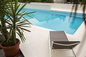 Apartments Bago