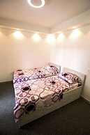 Apartments Bago