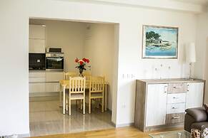 Apartments Bago