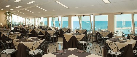 Hotel Borgo Marina