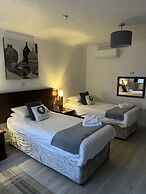 Oliver Twist Country Inn