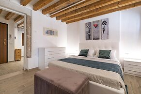 Preziosa palace Apartments