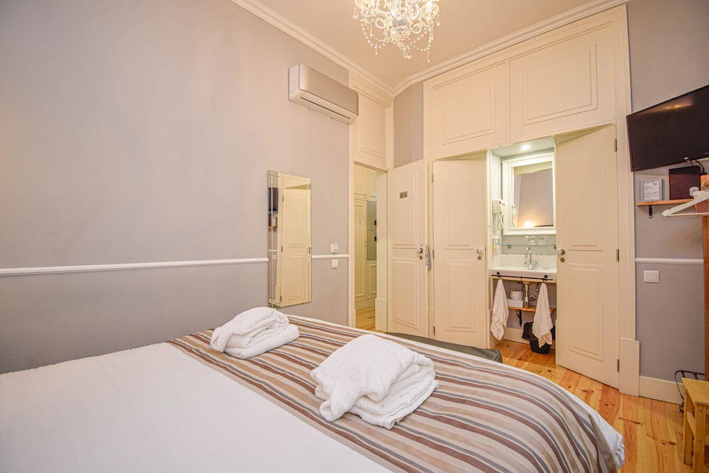 B in B Lisbon Downtown Suites