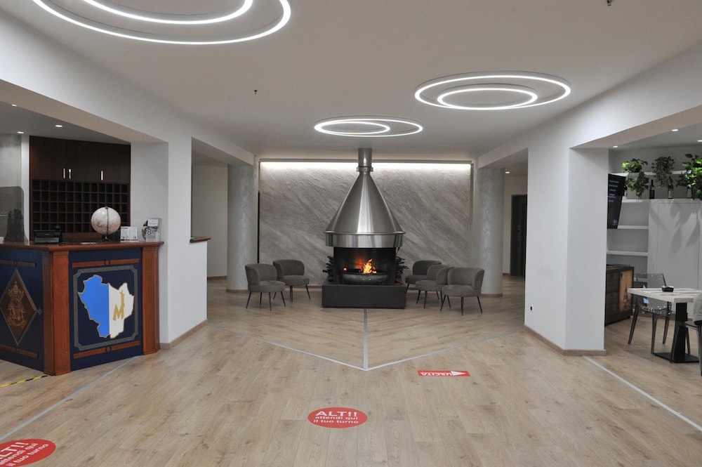 Hotel Theotokos