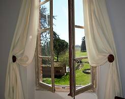 Domaine Du Buc, Le Chateau