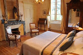 Domaine Du Buc, Le Chateau