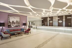 Hampton by Hilton Dubai Airport