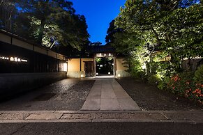 Nanzenji sando KIKUSUI