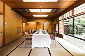 Nanzenji sando KIKUSUI