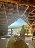 Moyeni Lodge