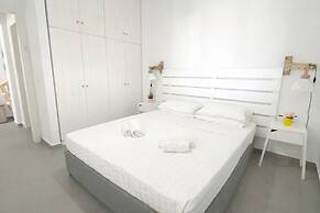 Amperian Mykonos Suites & Villas