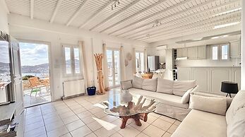 Amperian Mykonos Suites & Villas