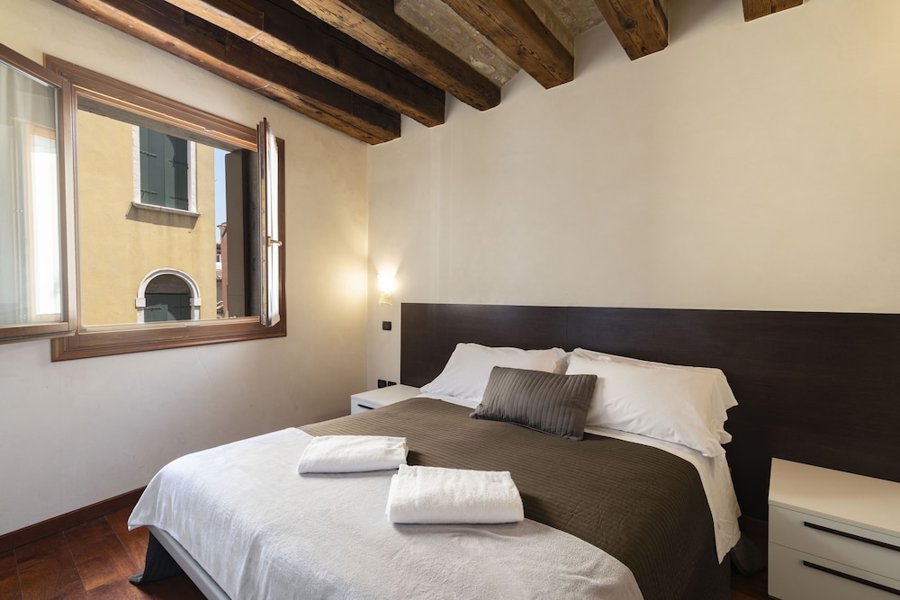 Doge Morosini Palace