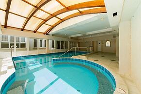 Aqua Blue Hotel
