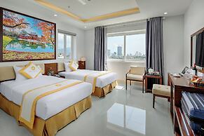Merry Hotel