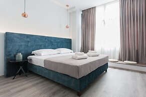Enattica Monastiraki Living