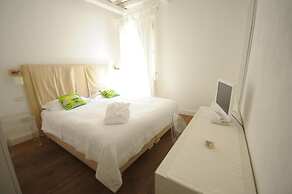 Suite Home Trani