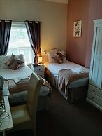 Lyndhurst Guest House