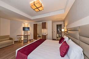 Golden Royal Hotel & Spa