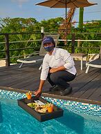Hospitality Expert CB4