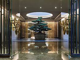 InterContinental Shanghai Wonderland by IHG