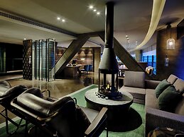 InterContinental Shanghai Wonderland by IHG