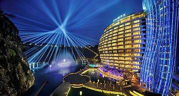 InterContinental Shanghai Wonderland by IHG