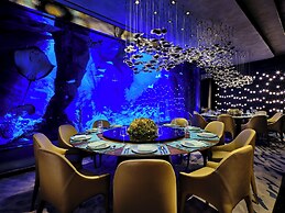 InterContinental Shanghai Wonderland by IHG