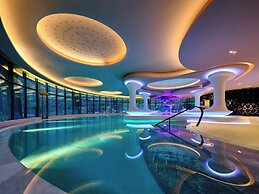 InterContinental Shanghai Wonderland by IHG