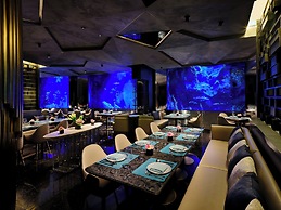 InterContinental Shanghai Wonderland by IHG