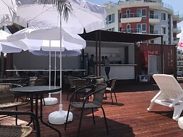 Family Hotel Sunday