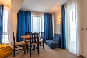 Family Hotel Sunday