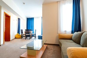 Family Hotel Sunday