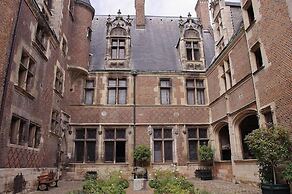 L'Oustal