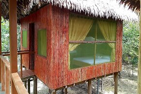 Antares Amazon Lodge