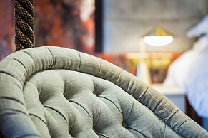 The Burgoyne Hotel
