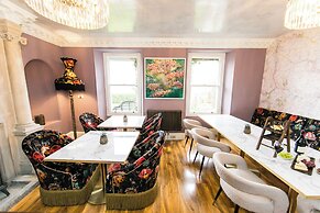 The Burgoyne Hotel