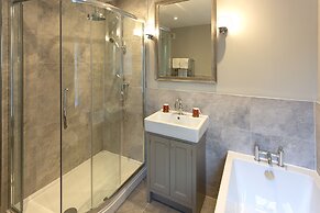 The Burgoyne Hotel