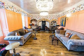 The Burgoyne Hotel