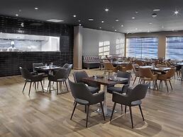Four Points by Sheraton Edmonton West