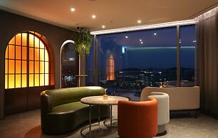 Courtyard by Marriott Seoul Botanic Park