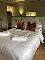 The Lodges at Barra Castle