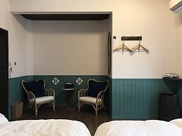 CōBō Hostel