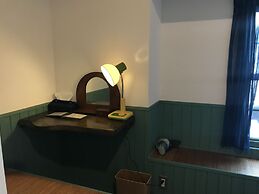 CōBō Hostel
