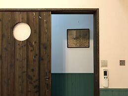 CōBō Hostel