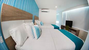 Aqualina Inn